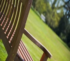 Alexander Rose Turnberry Oiled Mahogany 5ft Bench -Love Garden a close up of the turnberry bench hardwood. ba4a200159f91c113d78ba0d20db066b original