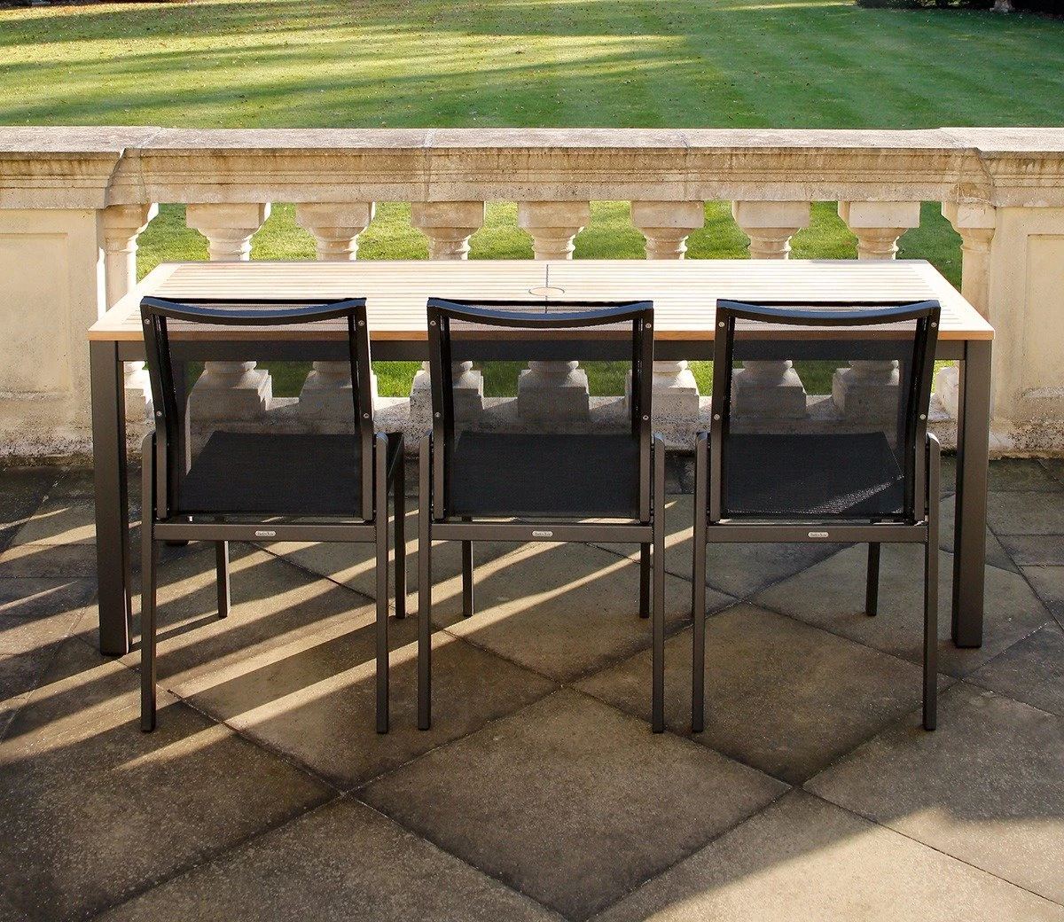 Barlow Tyrie Aura 140cm Teak Narrow Dining Table 7 Barlow Tyrie Aura 140cm Teak Narrow Dining Table - Image 5