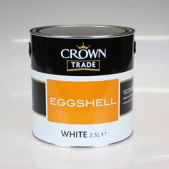 CROWN TRADE PAINT EGGSHELL WHITE 2.5L 5027037